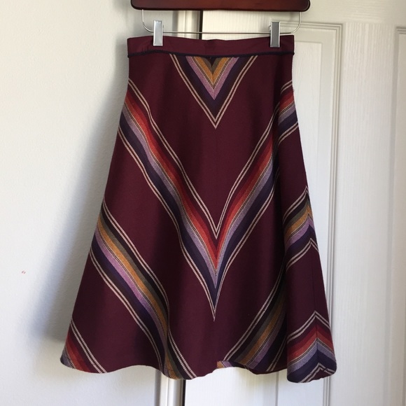 Anthropologie Dresses & Skirts - Anthropologie maroon stripe skirt